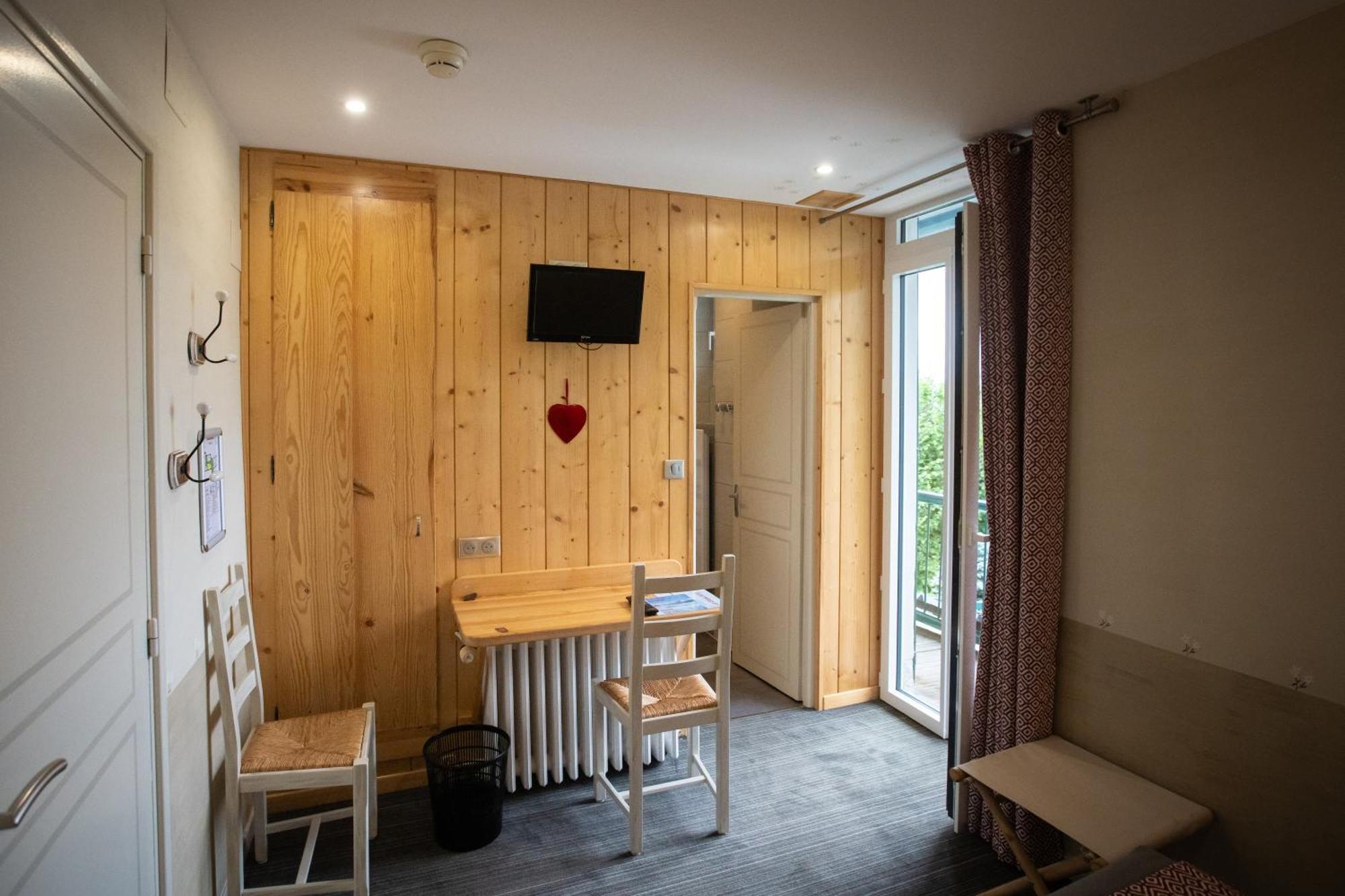 Auberge Le Cabaliros Arcizans-Avant Zewnętrze zdjęcie